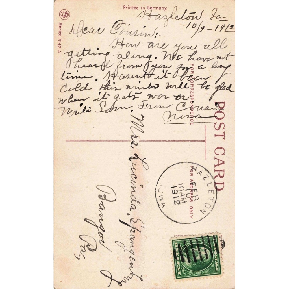 Valentine Postcard Woman in Red Heart Hat Forget-Me-Nots Embossed 1912 Germany - Picture 2 of 2